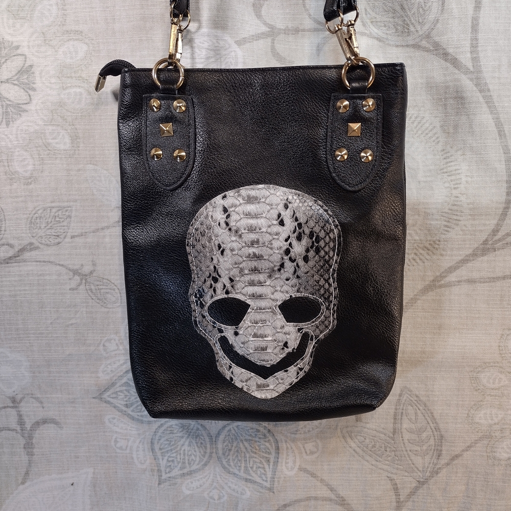 Black Skull Crossbody Bag